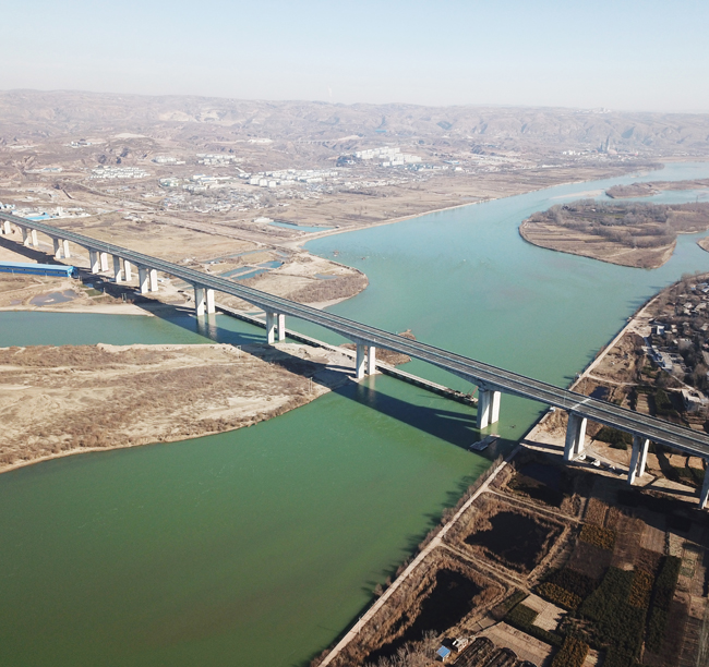 2-山西晉蒙黃河大橋全長2178米，是...
